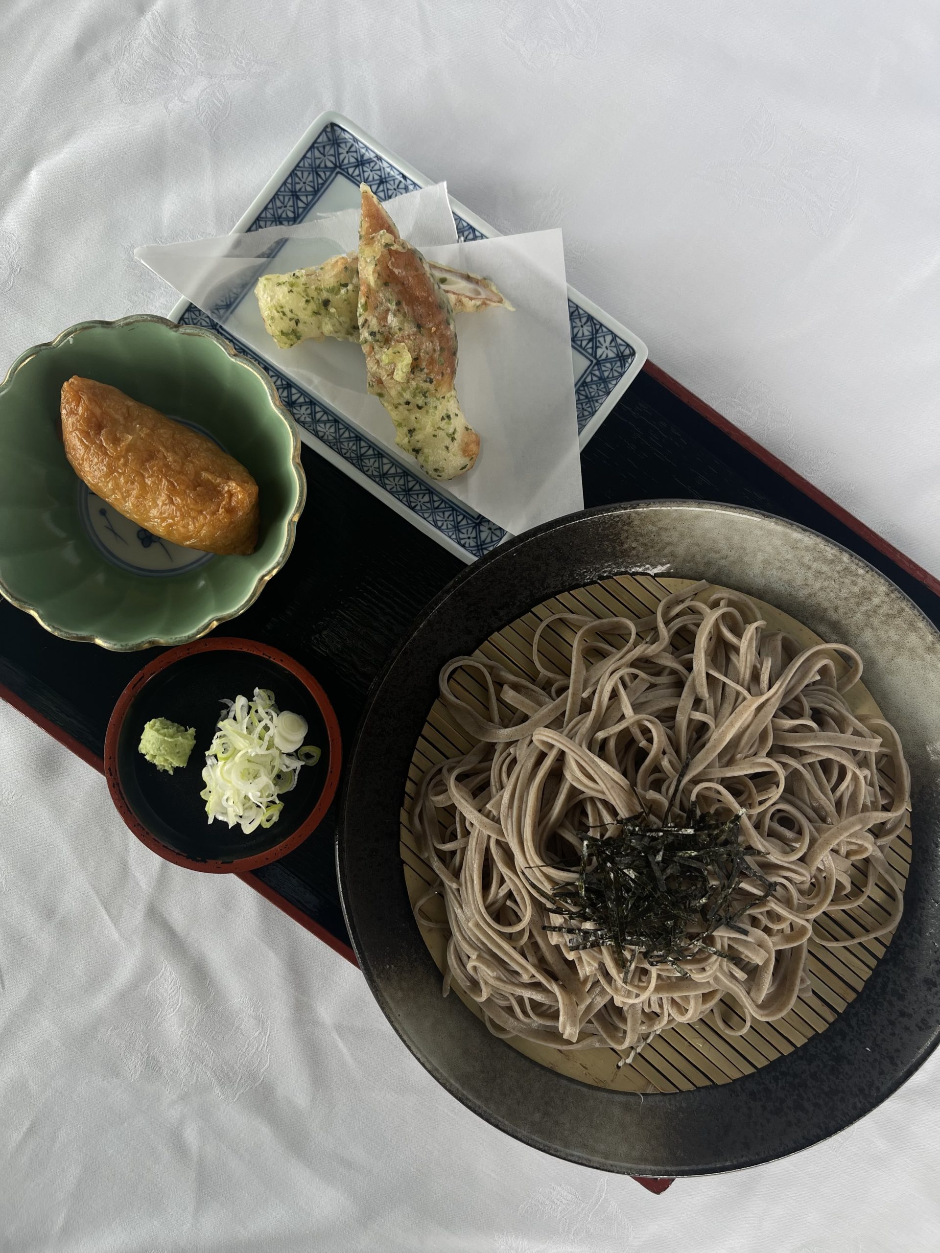 奥会津二八蕎麦・竹輪の磯辺揚げ付き